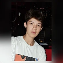 Yijun Huang